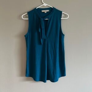 Loft tie front sleeveless top